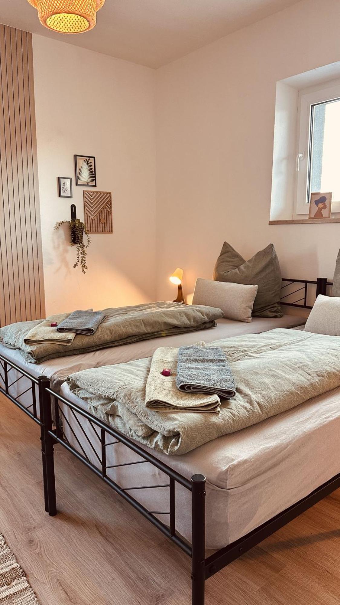 Apartment Mit Netflix - Parken - Kueche - Bad Weiden in der Oberpfalz Eksteriør bilde